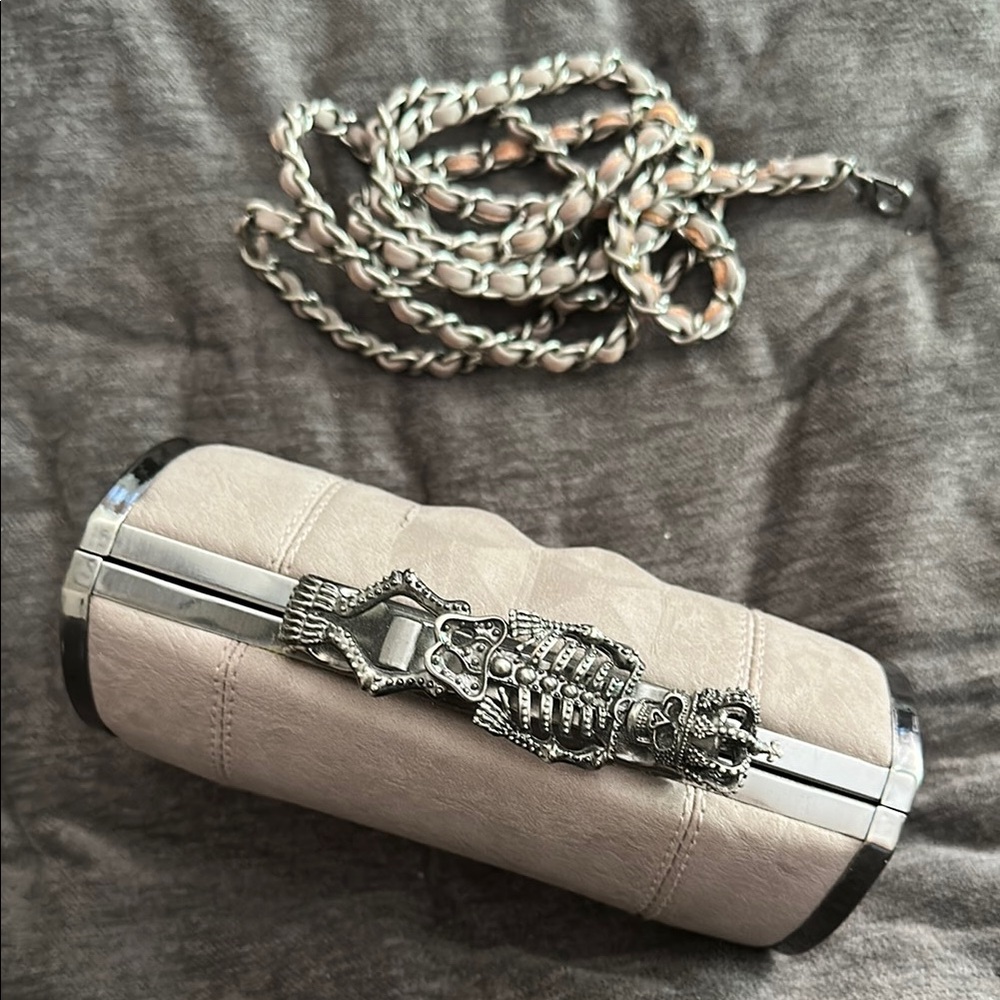 Religion taupe leather covered box bag Clutch with skeleton clasp & Chain Strap - Picture 11 of 12